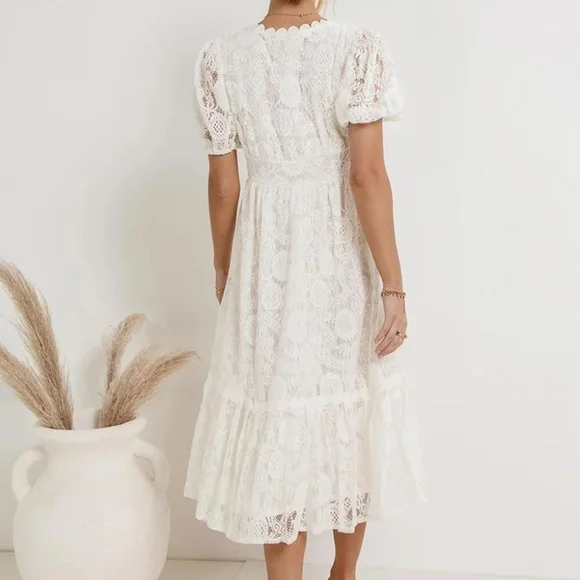 By The River Elegant White Lace Dress‎ Midi Casual Wedding Size Large V-neck - Picture 3 of 15